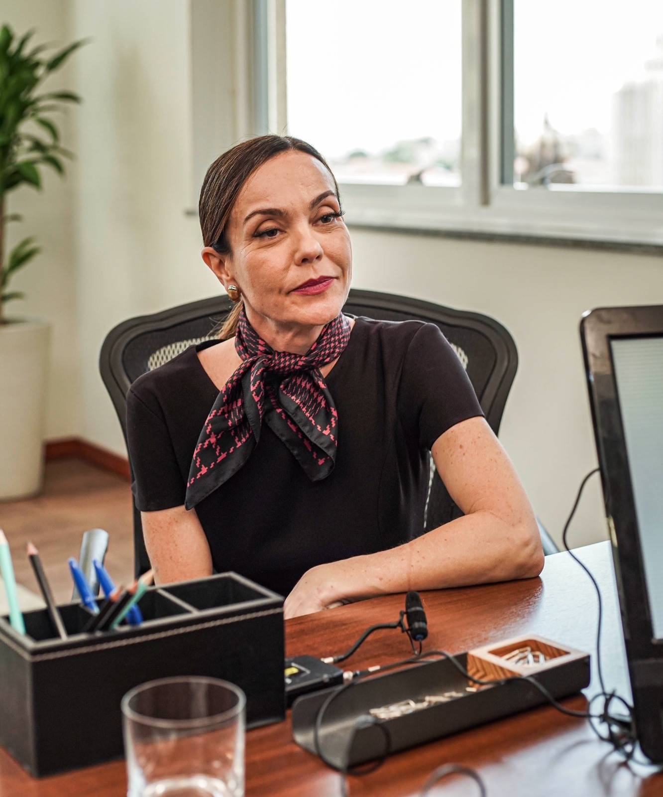 Flávia Monteiro celebra retorno à TV Globo após vinte anos