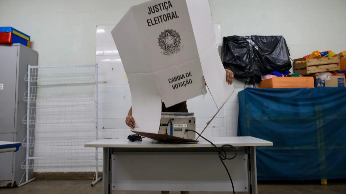 TSE muda endereço de mais de 4.000 seções eleitorais para o 2º turno