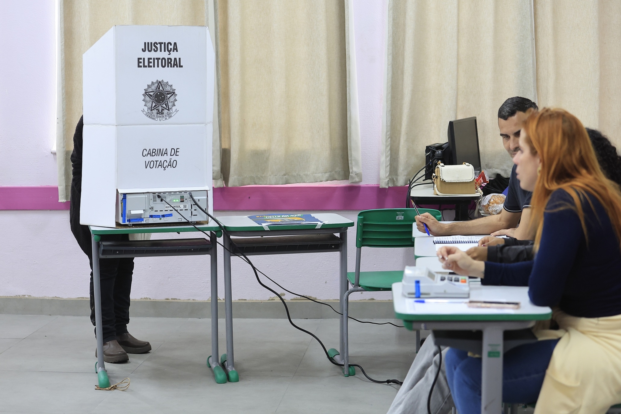 Segundo turno das eleições registra milhares de votos após as 17h