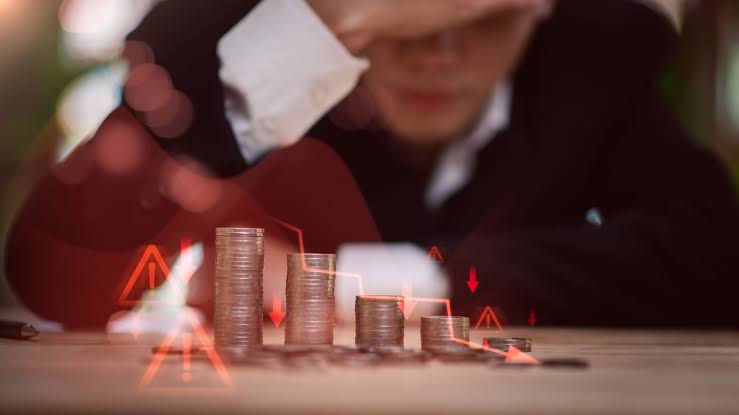 Inadimplência de empresas brasileiras atinge recorde com R$ 244,4 bilhões em dívidas
