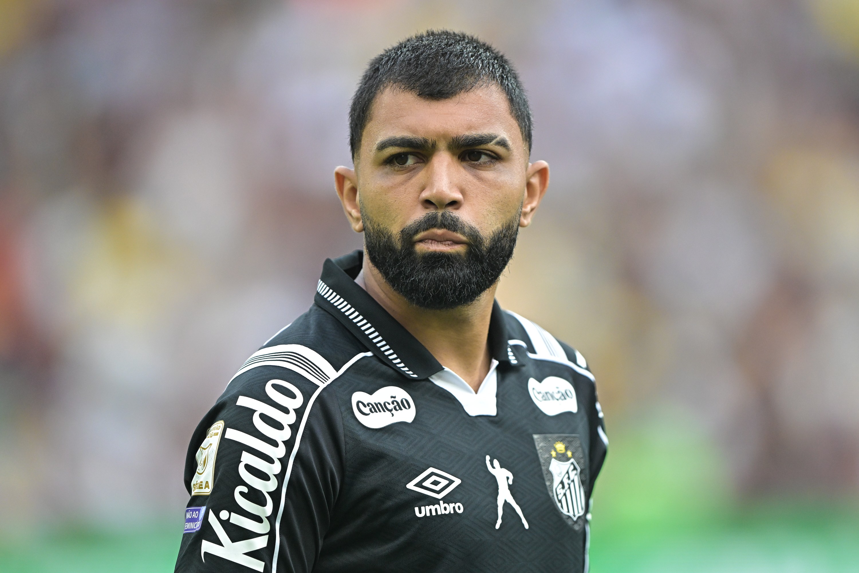 Gabigol provoca torcida do Fluminense com tatuagens da Libertadores