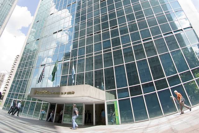 Tribunal Regional Federal da 3ª Região assina contrato com banca para novo concurso