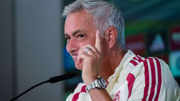 Declarações de Mourinho sobre o caso Negreira e interesse do Real Madrid em jovem promessa