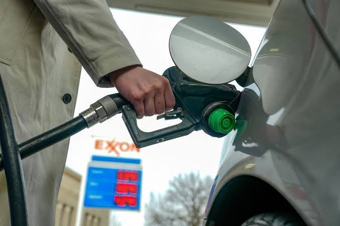 Preço médio do diesel nos Estados Unidos atinge US$ 6,27 por galão