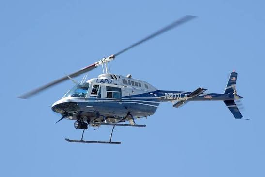 Bilionário e esposa mortos em queda de helicóptero no Zimbábue serão sepultados sem as cabeças