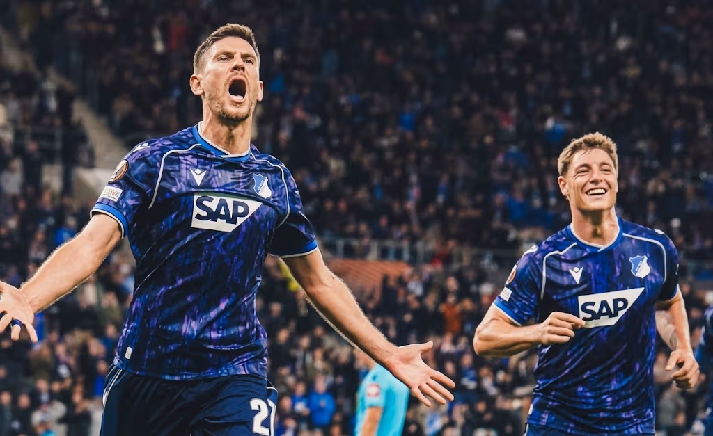 Lyon sofre derrota por 3 a 0 para o Hoffenheim na Europa League