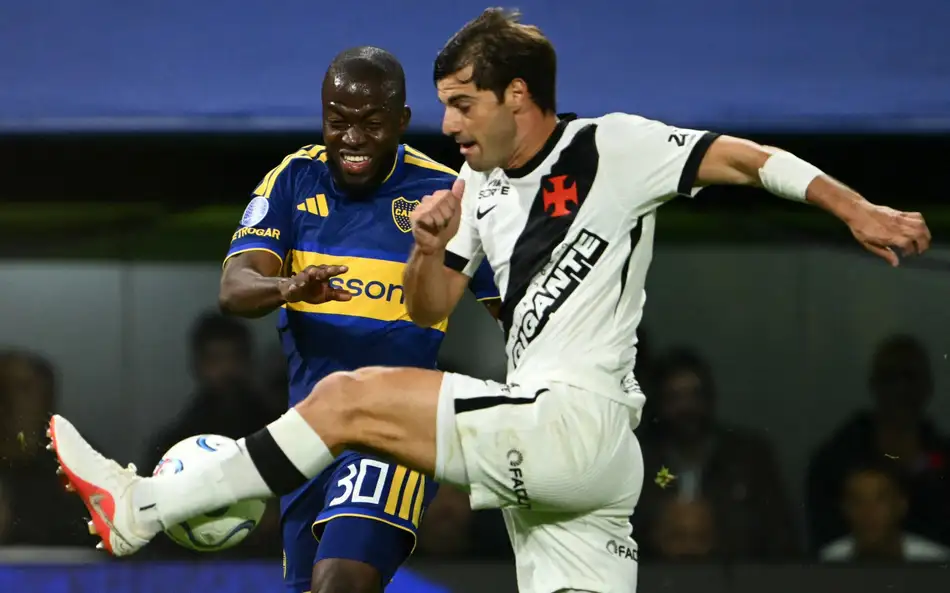 Vasco enfrenta o Boca Juniors no Maracanã por vaga na final