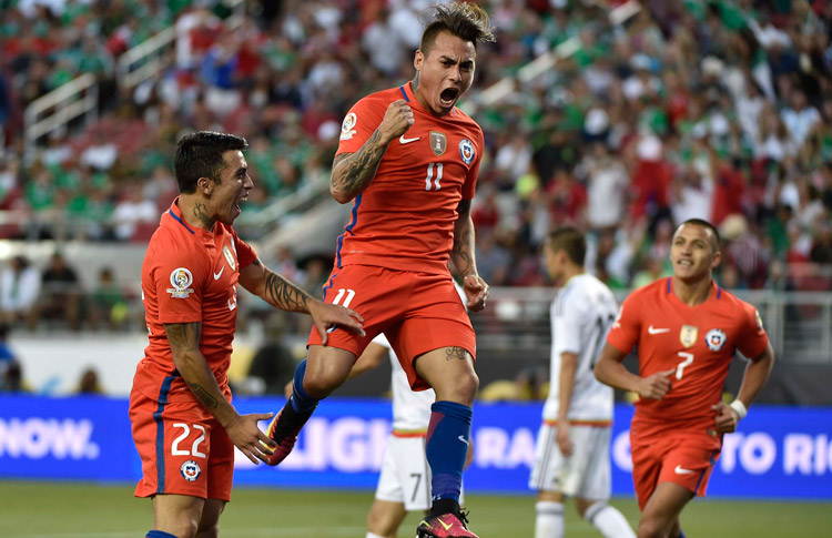 Chile vence o México por 2 a 0 em amistoso nos Estados Unidos