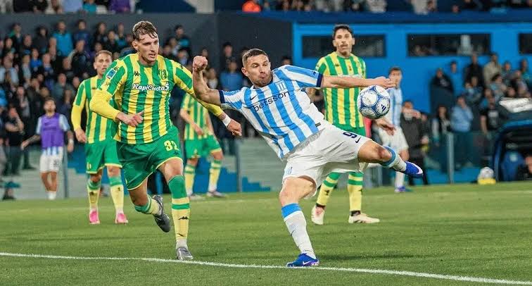 Racing Club vence o Aldosivi por 2 a 1 pelo Torneo Clausura