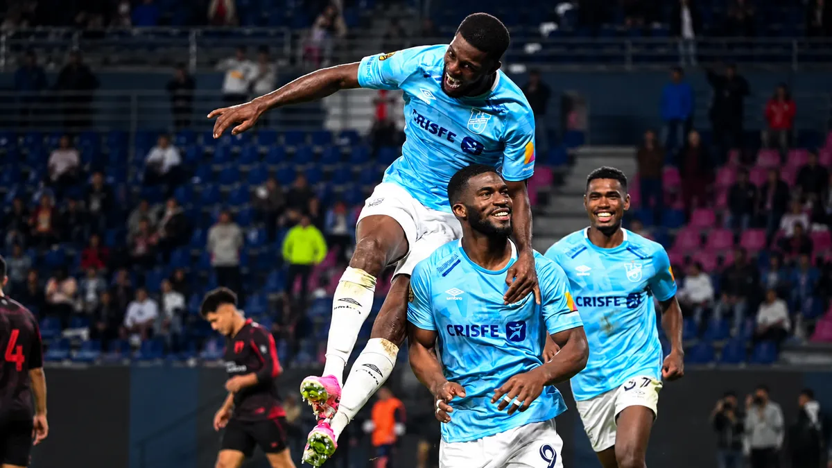 Universidad Católica e LDU empatam na semifinal da Copa Ecuador