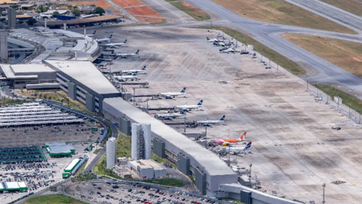 Feriado de Finados movimenta aeroportos e terminais pelo país