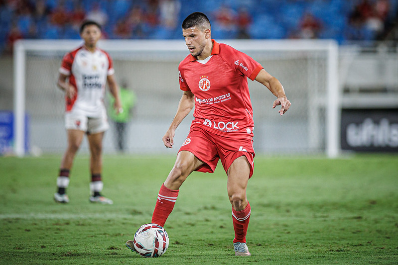 América-RN renova com o meia Augusto Galvan até a Série D de 2027