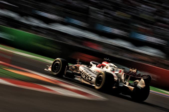 Haas substitui Esteban Ocon por Ryo Hirakawa no restante do GP do México