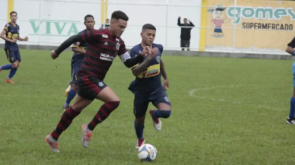 Flamengo empata com Sampaio Corrêa e avança no Estadual Sub-20