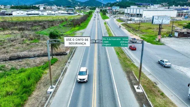 Impasse em rodovias federais afeta Santa Catarina e desafia o governo