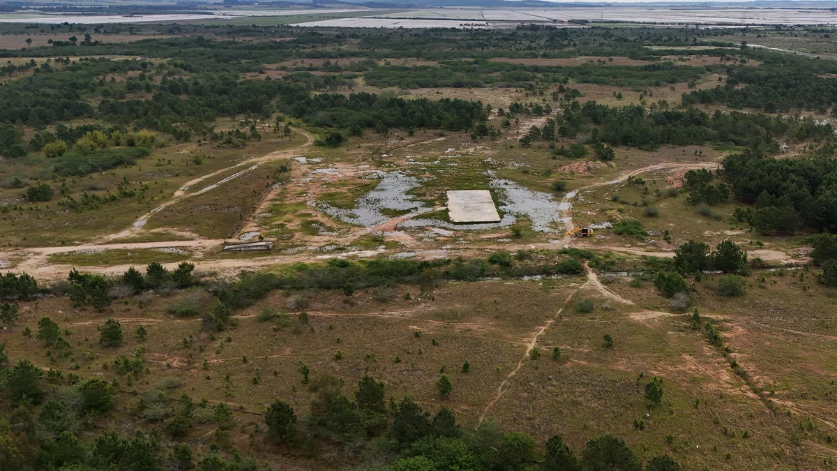 Terreno da antiga Ford em Guaíba avança para receber fábrica de aviões