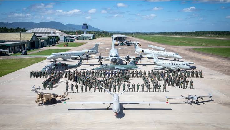 Ações da Força Aérea em destaque com missões de transporte e eventos