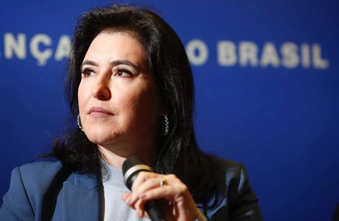Simone Tebet passa a ser cotada por apoiadores para vaga no STF