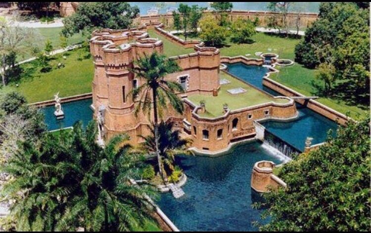 Castelo Brennand se consolida como cenário de casamentos de famosos