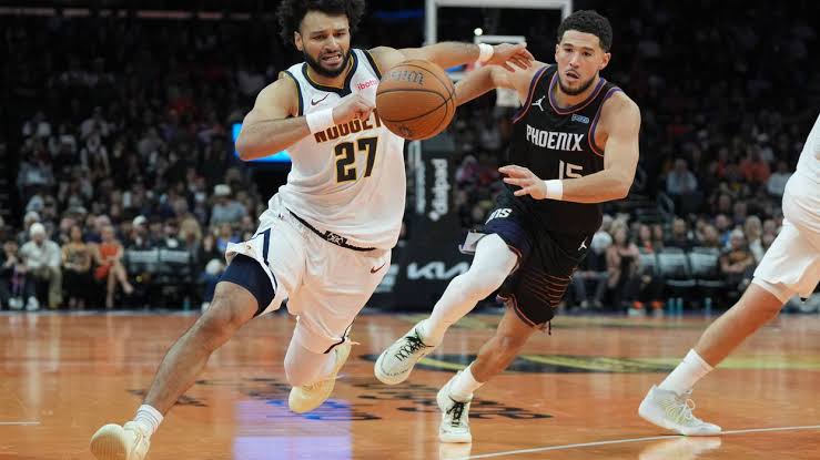 Phoenix Suns é derrotado pelo Denver Nuggets por 127 a 120 na NBA