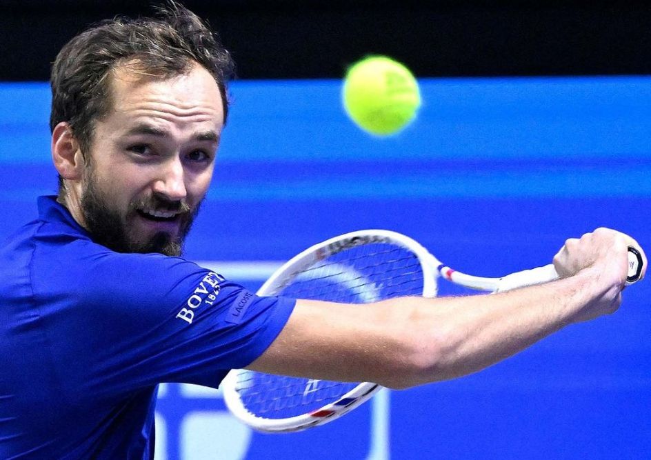 Daniil Medvedev avança à semifinal do ATP 500 de Viena