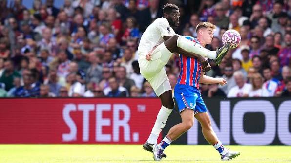 Manchester City vence o Liverpool e Crystal Palace supera o Nottingham Forest