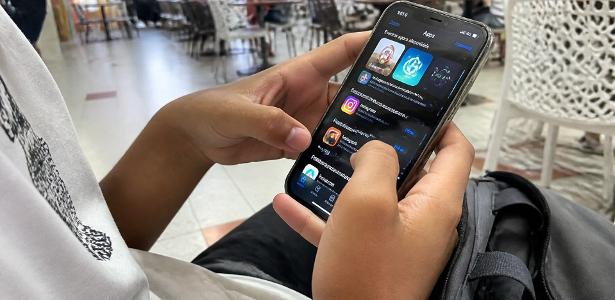 Adolescentes conseguem baixar aplicativos de nudez por IA com controle parental