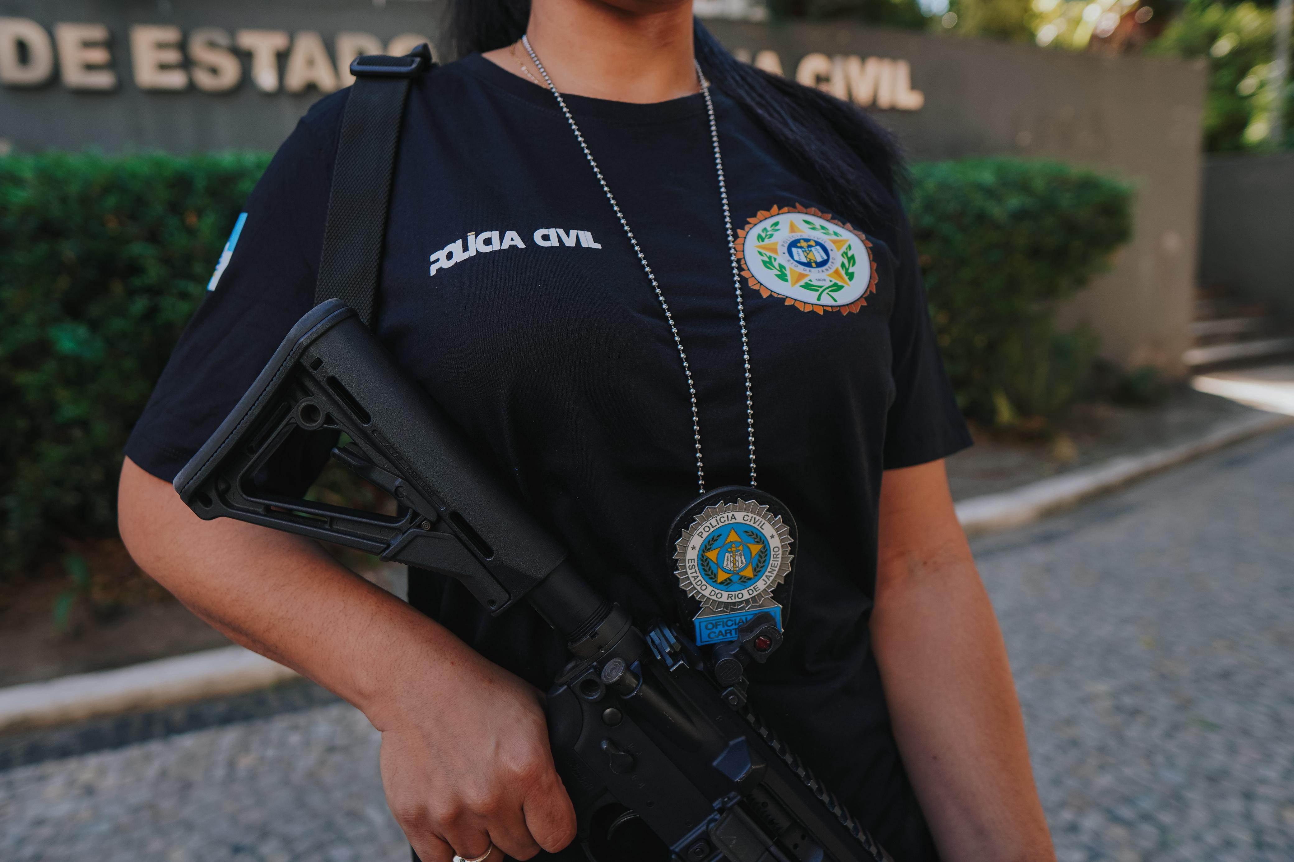 Casos de violência envolvendo cônjuges repercutem no Brasil e na Colômbia