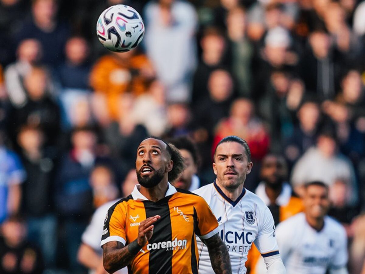 Hull City e Everton empatam em jogo movimentado pela Premier League