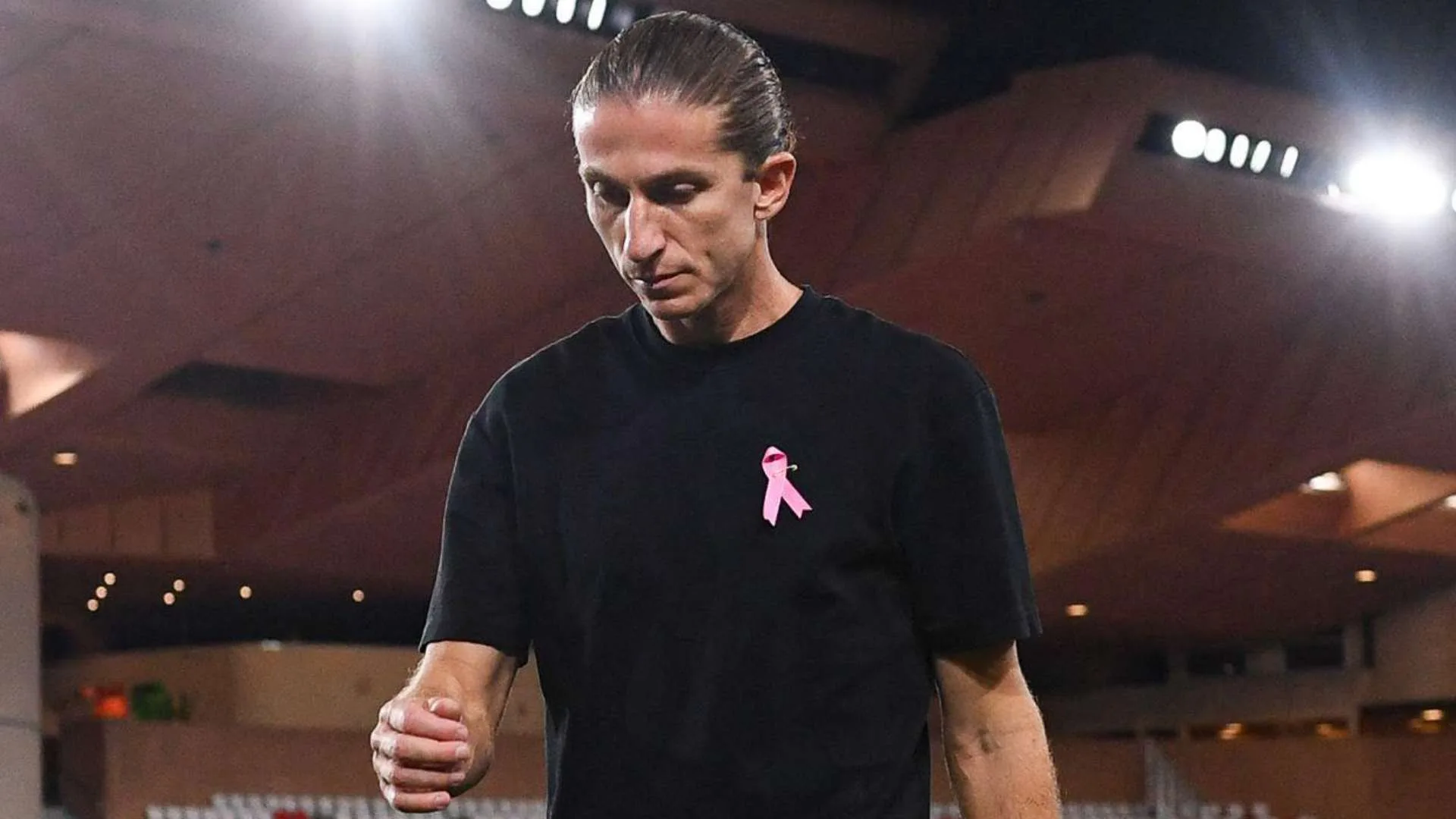 Monaco de Filipe Luís perde invencibilidade e cai no Francês