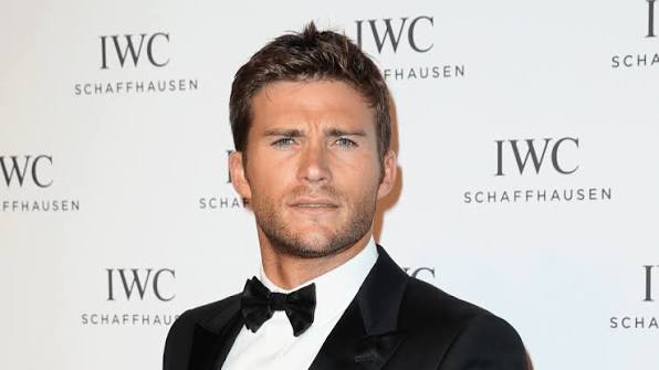 Ator Scott Eastwood se destaca em produções de suspense e ação
