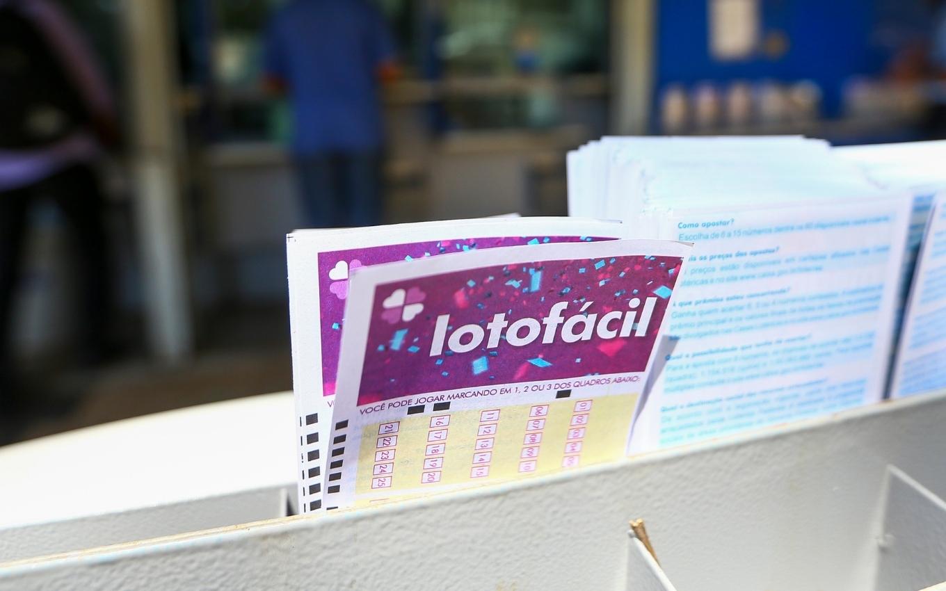 Lotofácil 3814: Duas apostas acertam as 15 dezenas e levam R$ 2,1 milhões