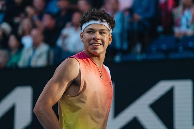 Ben Shelton estreia no ATP de Basel contra Aleksandar Kovacevic