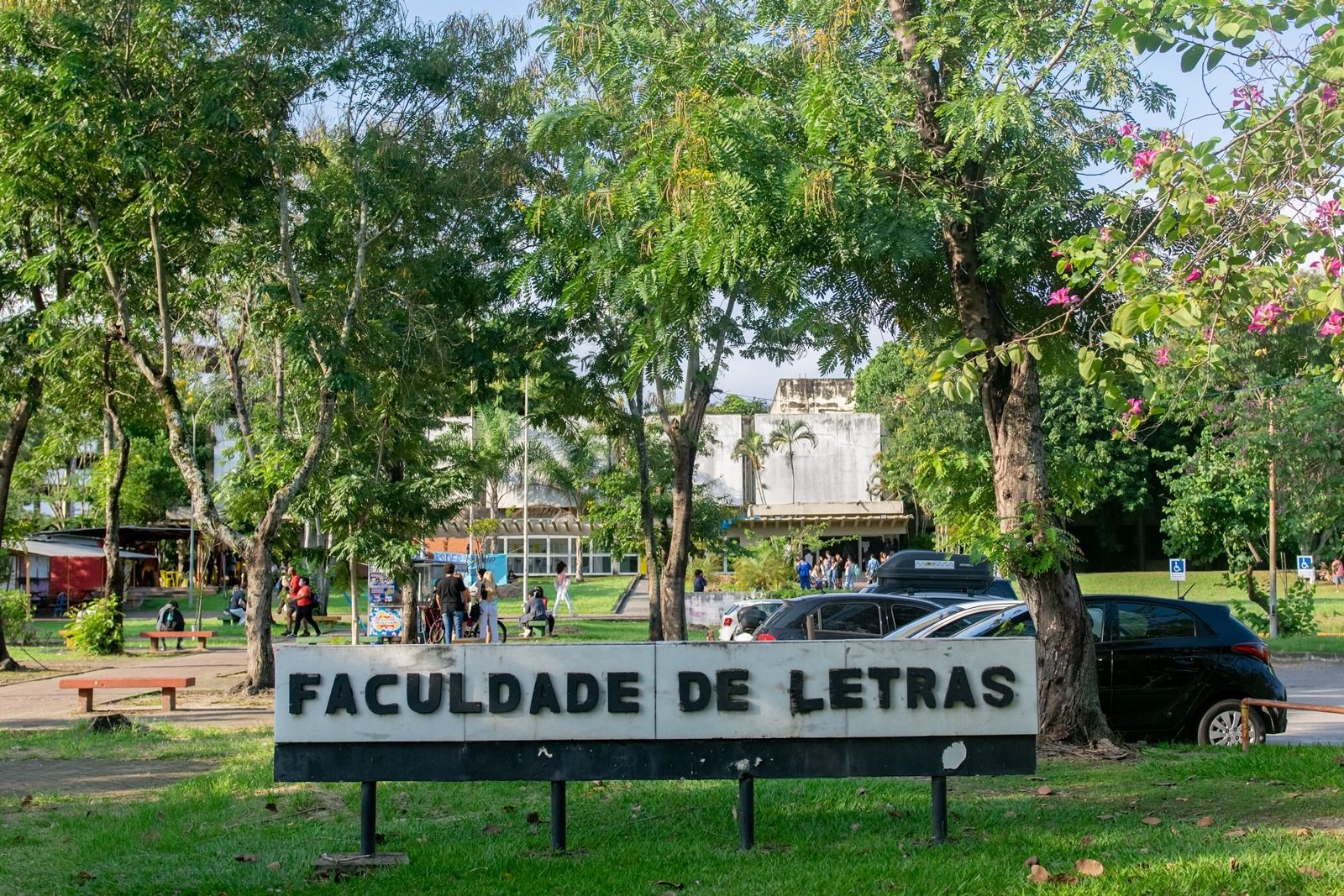 Polícia Federal investiga fraude em concurso público da UFRJ