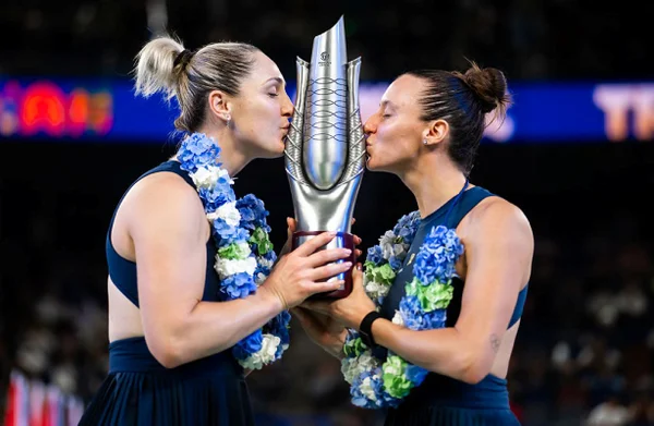 Luisa Stefani e Gabriela Dabrowski conquistam o WTA 1000 de Wuhan