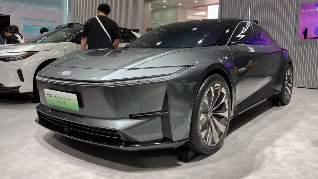 Nova geração do Toyota Corolla é projetada para estrear como linha 2028