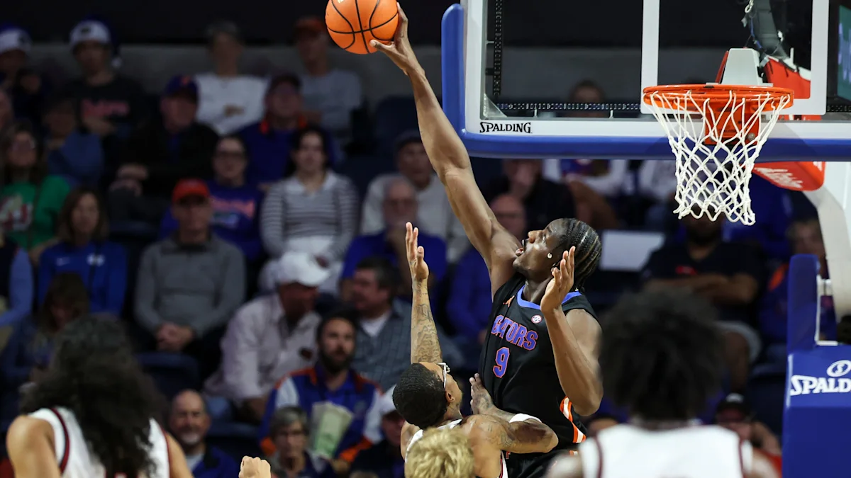 Rueben Chinyelu é eleito Defensor do Ano na pré-temporada do basquete universitário