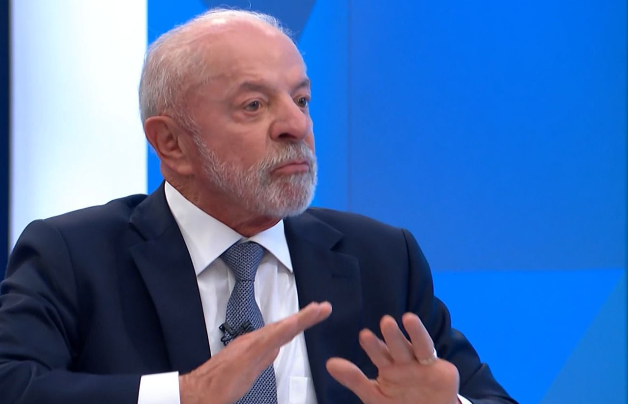 Lula aborda Bolsa Família, maioridade penal e Daniel Vorcaro em entrevista