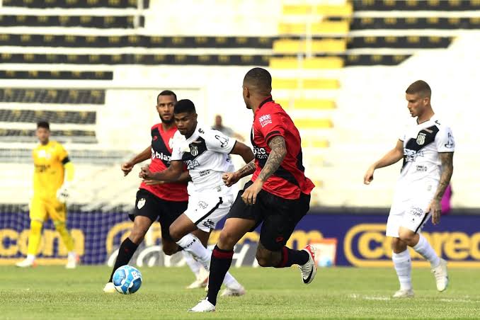 Ponte Preta e Atlético-GO se enfrentam pela 34ª rodada da Série B