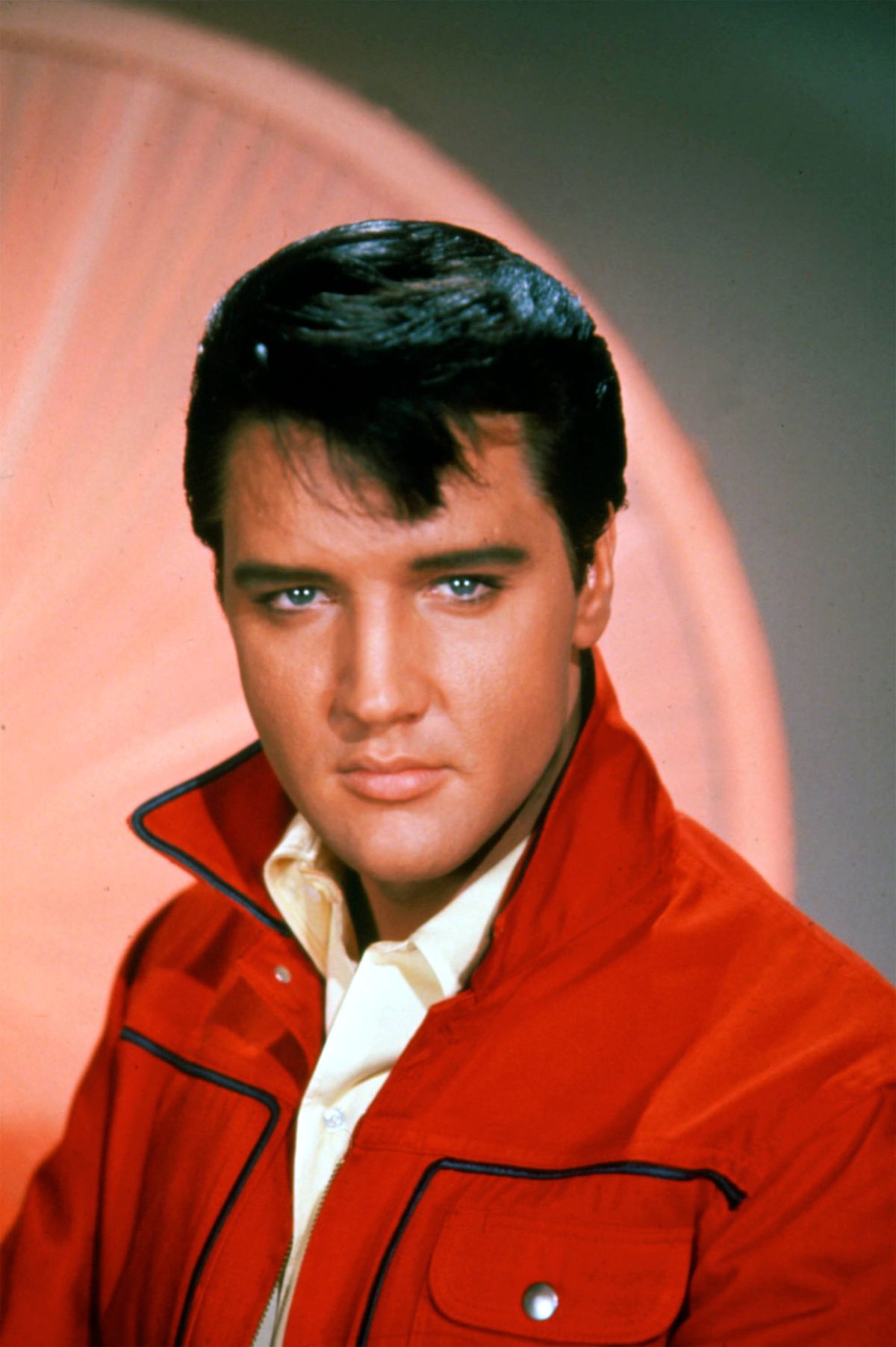 Empresa responsável pelo espólio de Elvis Presley processa Anthropic