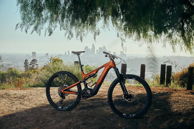 Aventon Anuncia Edição Limitada da Bicicleta Current LTD por US$ 7.999
