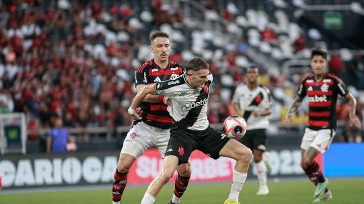 Vasco e Flamengo se enfrentam em momento de preparação e pressão