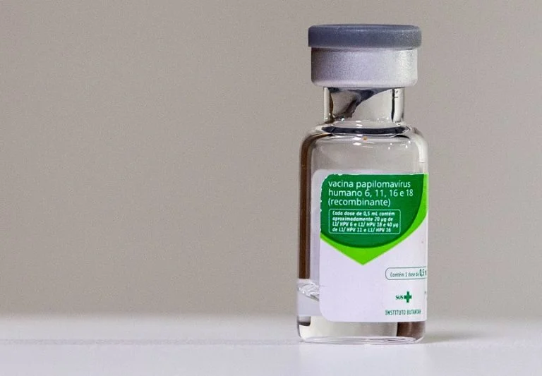 OMS sugere vacinação contra o HPV para crianças de quatro a oito anos
