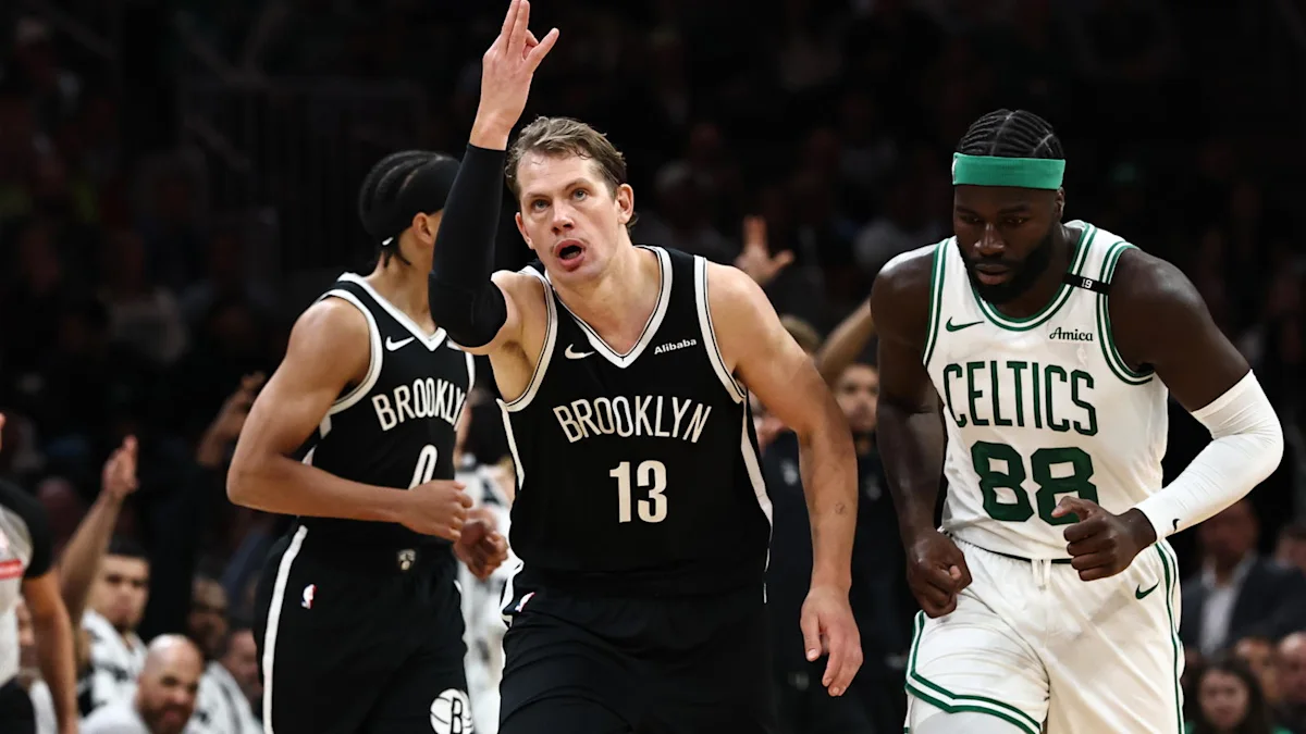 Desempenho de Chaney Johnson destaca-se no basquete