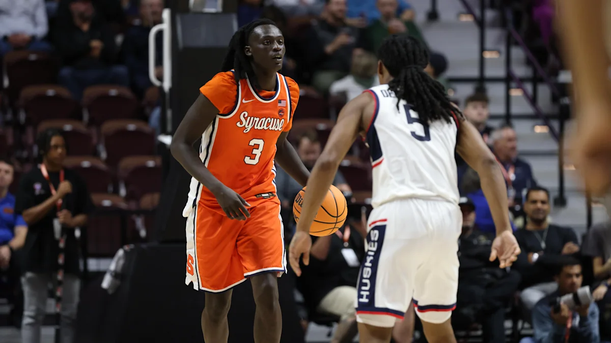 Syracuse vence Siena por 81 a 76 em partida de exibição de basquete