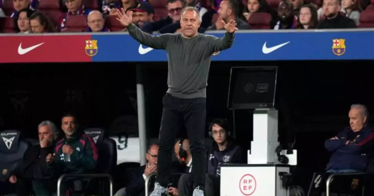 Flick lamenta falta de descanso após derrota do Barcelona para o Real Madrid