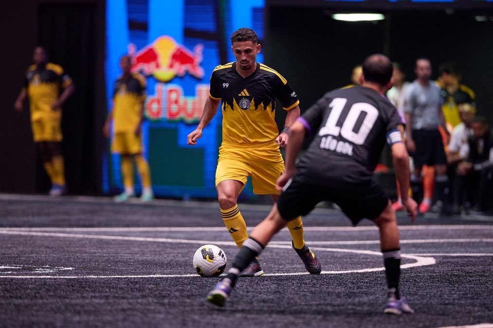 Podpah Funkbol goleia Nyvelados por 10 a 3 na abertura da Kings Cup