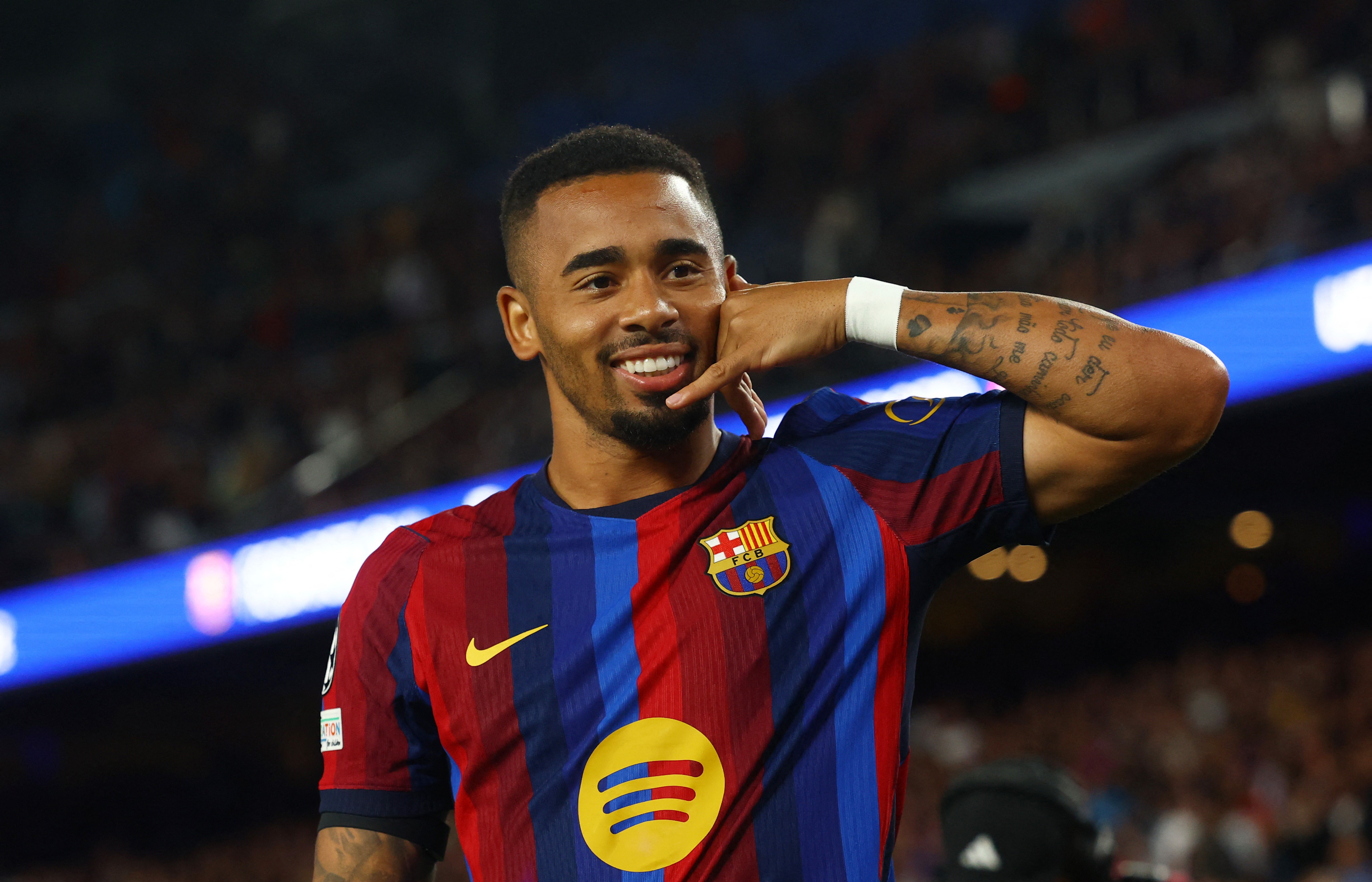Gabriel Jesus surpreende-se com proposta e acerta com o Barcelona