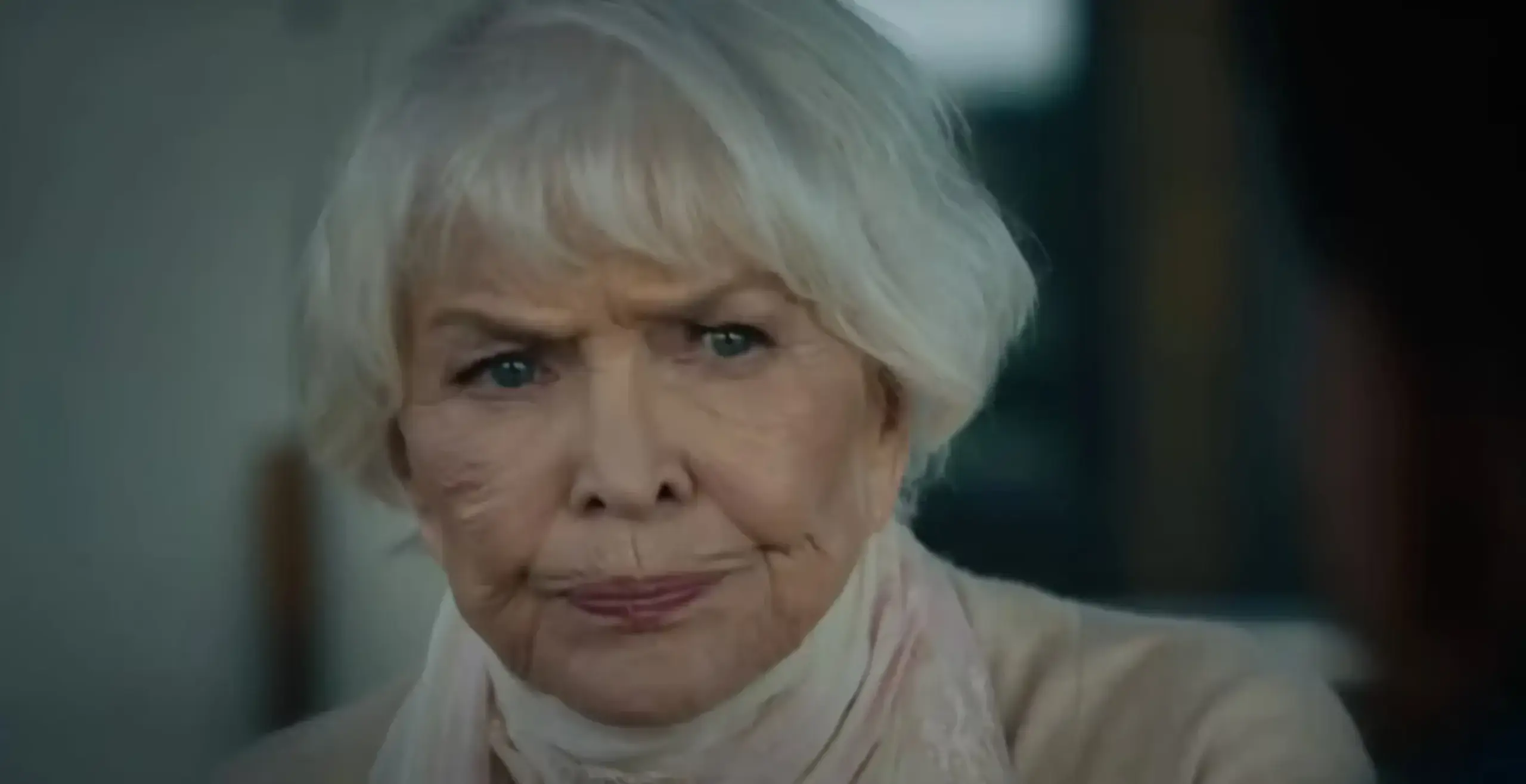 Ellen Burstyn critica continuidade da franquia O Exorcista