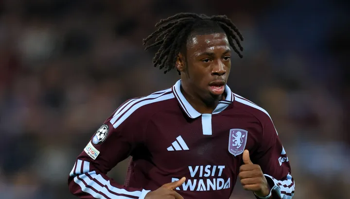 Aston Villa e Manchester City se enfrentam pela Premier League